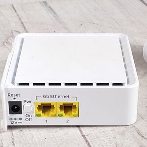 AT&T AirTies Air 4920 Smart Mesh Wi-Fi Extender Dual-Band Signal Booster USED